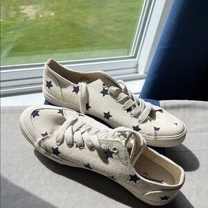 Women’s Star Sneakers